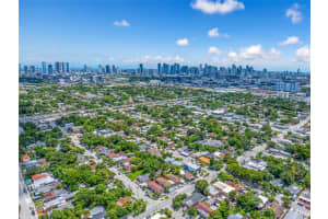 1376 Nw 32nd St Miami, FL 33142 - MLS#A11894216