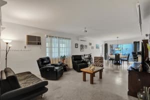 8347 E Dixie Hwy Miami, FL 33138 - MLS#A11894227