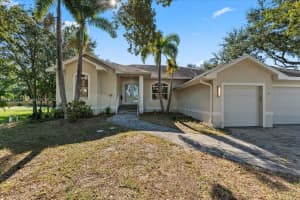 2706 Skimmer Point Dr S Gulfport St Petersburg, FL 33707 - MLS#A11894247