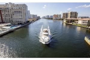 1913 S Ocean Dr 302 Hallandale Beach, FL 33009 - MLS#A11894254