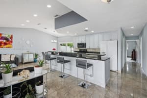 155 Sw 32nd Ter Deerfield Beach, FL 33442 - MLS#A11894267