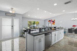 155 Sw 32nd Ter Deerfield Beach, FL 33442 - MLS#A11894267