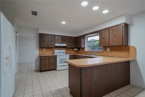 9744 Sw 4th Ter Miami, FL 33174 - MLS#A11894288