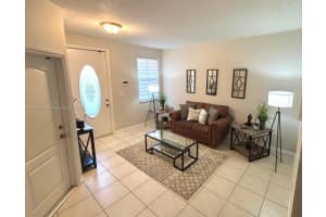 8922 Sw 108th Pl Miami, FL 33176 - MLS#A11894318