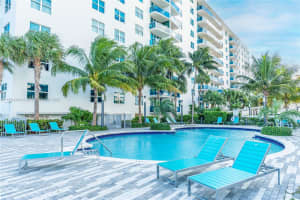 7501 E Treasure Dr 6a North Bay Village, FL 33141 - MLS#A11894346