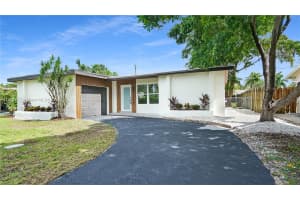 2510 N Pine Island Rd, Sunrise