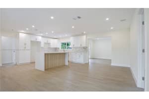 2510 N Pine Island Rd Sunrise, FL 33322 - MLS#A11894372