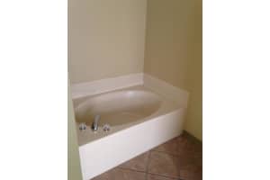 4634 Sw Eagle St Port Saint Lucie, FL 34953 - MLS#A11894393