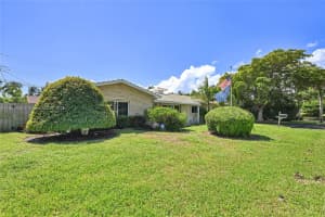 2750 Se 3rd St Pompano Beach, FL 33062 - MLS#A11894402