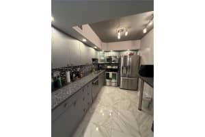 300 Bayview Dr 2014 Sunny Isles Beach, FL 33160 - MLS#A11894447