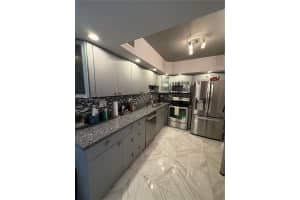 300 Bayview Dr 2014 Sunny Isles Beach, FL 33160 - MLS#A11894447