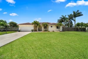 20438 Sw 327 Street Homestead, FL 33030 - MLS#A11894458