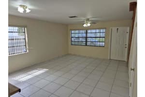 267 Nw 106th Ter Pembroke Pines, FL 33026 - MLS#A11894460