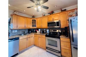 1000 Ne 14th Ave 703 Hallandale Beach, FL 33009 - MLS#A11894470