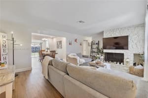 3301 Nw 42nd St Lauderdale Lakes, FL 33309 Sold 11/01/25