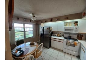 13100 Sw 11th Ct 413c Pembroke Pines, FL 33027 - MLS#A11894532