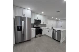 823 Nw 30th Ct 1-2 Wilton Manors, FL 33311 - MLS#A11894539