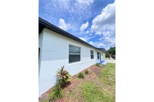 3731 Sw 58th Ter Davie, FL 33314 - MLS#A11894549