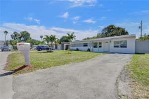 6930 Sw 24th Ct Miramar, FL 33023 - MLS#A11894596