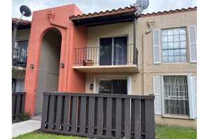 10824 N Kendall Dr S-26, Miami