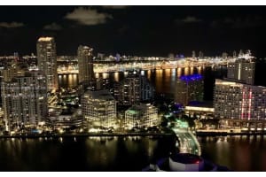 950 Brickell Bay Dr 3610 Miami, FL 33131 - MLS#A11894608