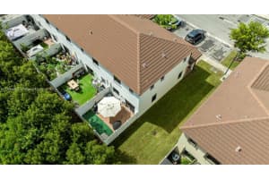 10513 W 32nd Ln Hialeah, FL 33018 - MLS#A11894609