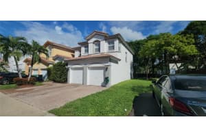 10955 Nw 87th Ln 10955 Doral, FL 33178 - MLS#A11894622