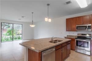 6301 S Station Sq 6301 Davie, FL 33314 - MLS#A11894626