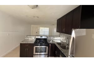 520 Sw 10th St 1-2 Hallandale Beach, FL 33009 - MLS#A11894630