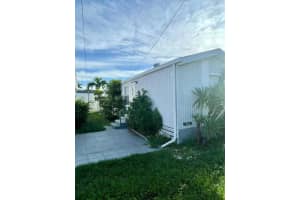337 Ne 4th Ct Ct Hallandale Beach, FL 33009 - MLS#A11894637