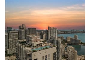 1010 Brickell Ave 1607, Miami