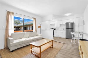 13210 Memorial Hwy 106 North Miami, FL 33161 - MLS#A11894720