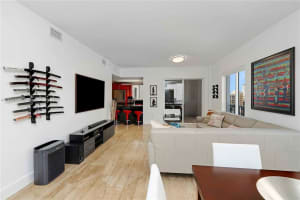10 Aragon Ave 706, Coral Gables