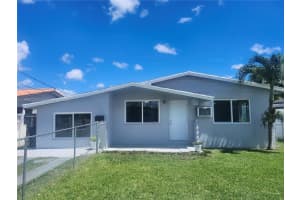 3245 Sw 88th Ct, Miami