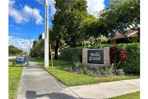 725 Nw 103rd Ter 101 Pembroke Pines, FL 33026 - MLS#A11894748