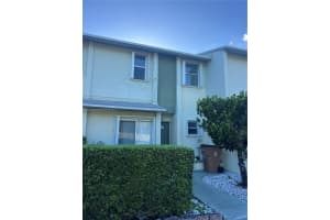 775 Crystal Lake Dr Deerfield Beach, FL 33064 - MLS#A11894768