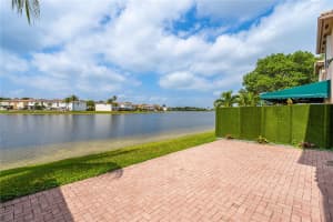 6644 Nw 107th Pl Doral, FL 33178 - MLS#A11894777