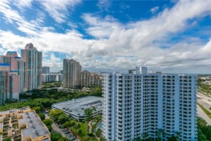 3400 Ne 192nd St Lph5 Aventura, FL 33180 - MLS#A11894786