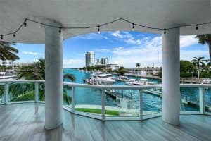 7918 Harbor Island Dr 207, North Bay Village