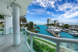7918 Harbor Island Dr 207 North Bay Village, FL 33141 - MLS#A11894800
