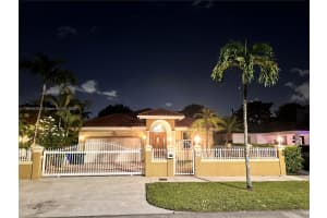 2935 Sw 13th St Miami, FL 33145 - MLS#A11894839