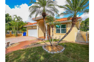 2935 Sw 13th St Miami, FL 33145 - MLS#A11894839