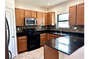 404 Ne 194th Ter Miami, FL 33179 - MLS#A11894845