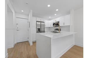 8101 Camino Real C-320 Miami, FL 33143 - MLS#A11894858