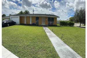 10610 Sw 204th Ter, Cutler Bay