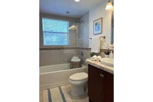 1425 Arthur St 403a Hollywood, FL 33020 - MLS#A11894882