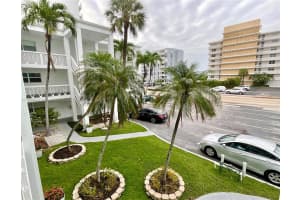 419 Golden Isles Dr 106 Hallandale Beach, FL 33009 - MLS#A11894912