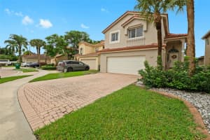 1611 Sw 158th Ave Pembroke Pines, FL 33027 - MLS#A11894933