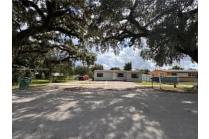 2850 Nw 170th St, Miami Gardens
