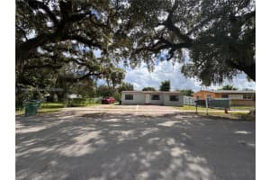 2850 Nw 170th St Miami Gardens, FL 33056 - MLS#A11894944